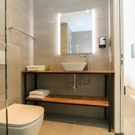 Fletcher Rotterdam-airport Hotell 3*